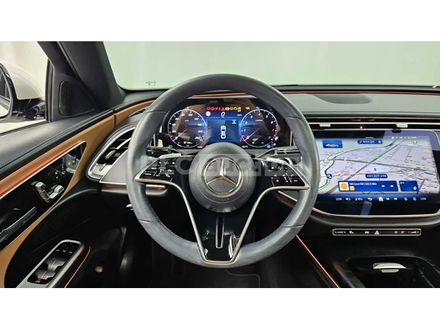 Mercedes-Benz E 200 - автомобили, коли, обяви за нови и употребявани 6