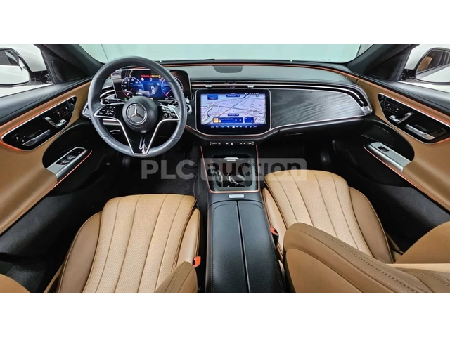 Mercedes-Benz E 200 - автомобили, коли, обяви за нови и употребявани 8