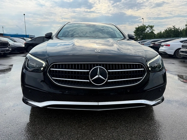 Mercedes-Benz E 200 DISTRONIK-LED-BIXENON-KAMERA-9скорости-3D - автомобили, коли, обяви за нови и употребявани 0