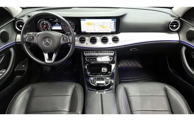 mercedes-benz-e-200 - 5