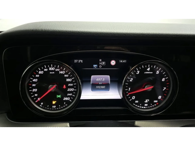Mercedes-Benz E 200 - автомобили, коли, обяви за нови и употребявани 6