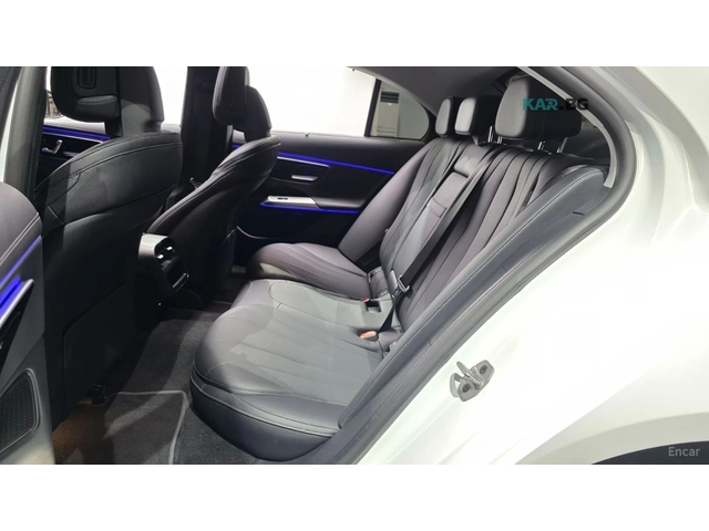 Mercedes-Benz E 200 ДИСТРОНИК* ПАМЕТ* ОБДУХВАНЕ* 4 ПОДГРЕВА* 360 КАМ - автомобили, коли, обяви за нови и употребявани 10