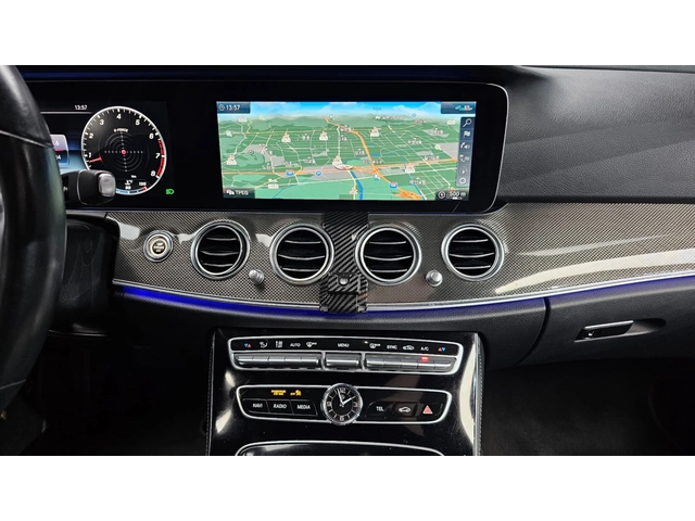 Mercedes-Benz E 200 4MATIC AMG Line | HUD | 360  | Ventilated Seats - автомобили, коли, обяви за нови и употребявани 10