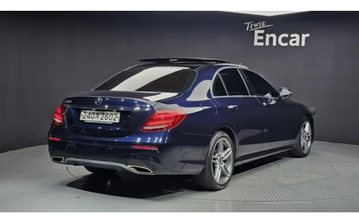 mercedes-benz-e-200 - 1