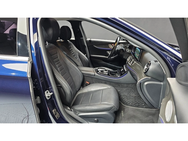 Mercedes-Benz E 200 4MATIC AMG Line | HUD | 360  | Ventilated Seats - автомобили, коли, обяви за нови и употребявани 7