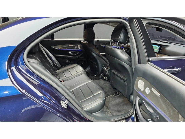 Mercedes-Benz E 200 4MATIC AMG Line | HUD | 360  | Ventilated Seats - автомобили, коли, обяви за нови и употребявани 8