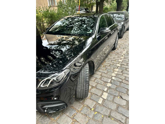 Mercedes-Benz E 220 AMG FULL E220d - автомобили, коли, обяви за нови и употребявани 8