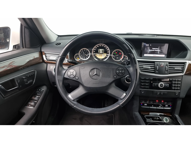 Mercedes-Benz E 220 E-Class W212 E200 CGI - автомобили, коли, обяви за нови и употребявани 12