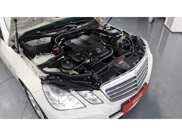 Mercedes-Benz E 220 E-Class W212 E200 CGI - автомобили, коли, обяви за нови и употребявани 5