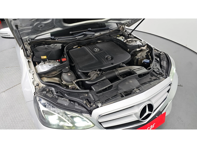 Mercedes-Benz E 220 E-Class W212 E220 CDI Avantgarde - автомобили, коли, обяви за нови и употребявани 5