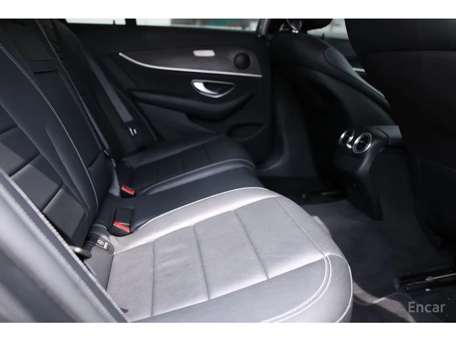Mercedes-Benz E 220 E Class W213 E220D Avantgarde - автомобили, коли, обяви за нови и употребявани 16