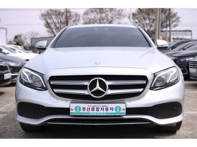 Mercedes-Benz E 220 E Class W213 E220D Avantgarde - автомобили, коли, обяви за нови и употребявани 1