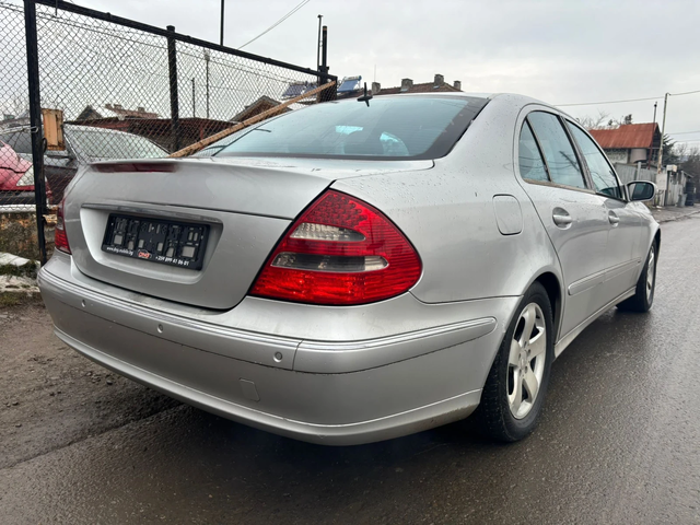 Mercedes-Benz E 220 CDI EURO4 - автомобили, коли, обяви за нови и употребявани 4