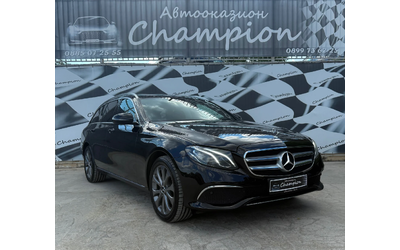 mercedes-benz-e-220 - 2