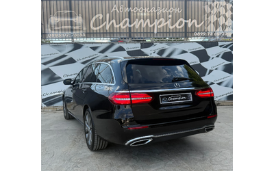 mercedes-benz-e-220 - 3