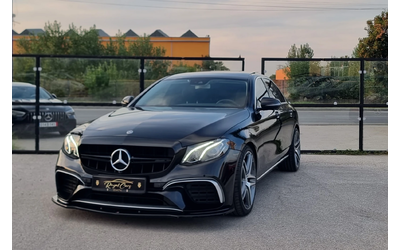 mercedes-benz-e-220 - 0