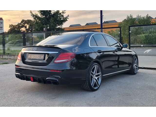 Mercedes-Benz E 220 BRABUS // 360 камера //DISTRONIC PLUS - автомобили, коли, обяви за нови и употребявани 7