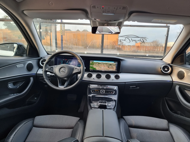 Mercedes-Benz E 220 4matic * BRABUS* 360 камера* Head UP* Distronik pl - автомобили, коли, обяви за нови и употребявани 13