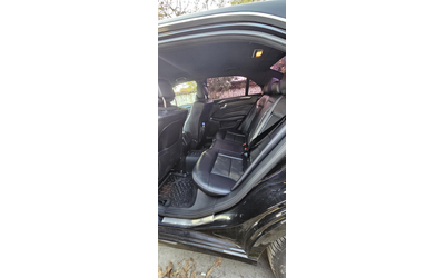 mercedes-benz-e-220 - 2