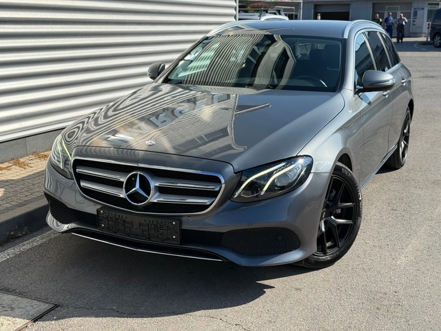 Mercedes-Benz E 220 AMG Optic+ 9Gtronic+ BlueTec+ Full Led+ Navi+ Подг - автомобили, коли, обяви за нови и употребявани 0