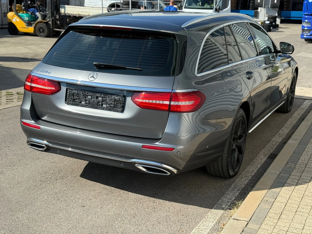 Mercedes-Benz E 220 AMG Optic+ 9Gtronic+ BlueTec+ Full Led+ Navi+ Подг - автомобили, коли, обяви за нови и употребявани 4