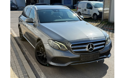 mercedes-benz-e-220 - 5