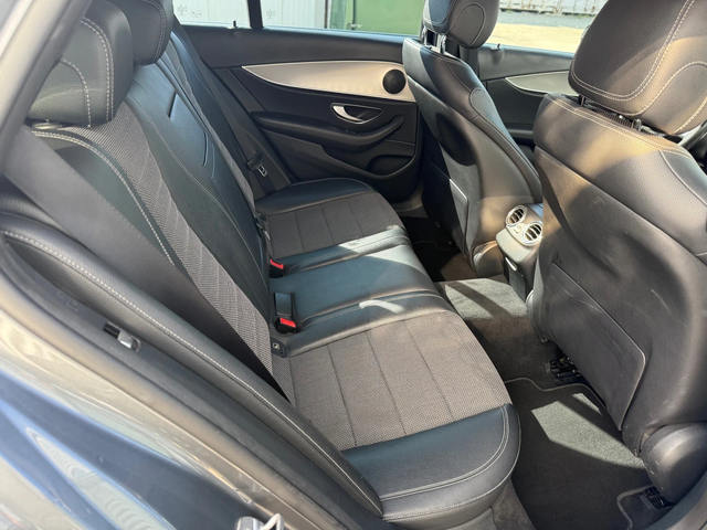 Mercedes-Benz E 220 AMG Optic+ 9Gtronic+ BlueTec+ Full Led+ Navi+ Подг - автомобили, коли, обяви за нови и употребявани 8