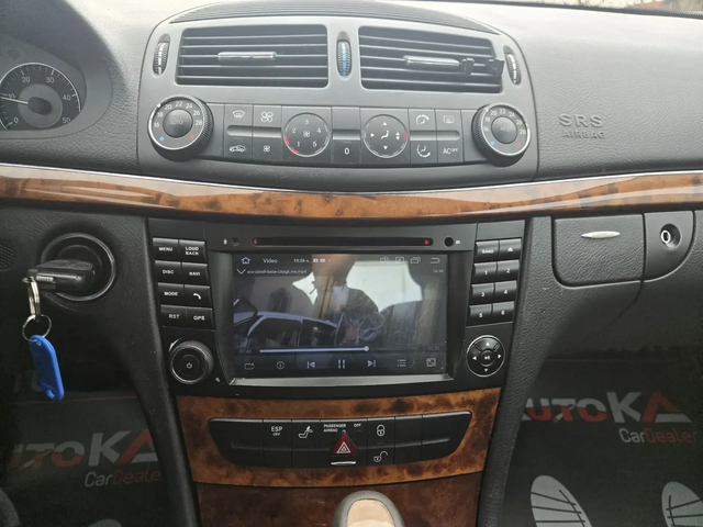 Mercedes-Benz E 220 2.2CDI-150кс= АВТОМАТ= НАВИ= КАМЕРА= ШИБЕДАХ - автомобили, коли, обяви за нови и употребявани 14