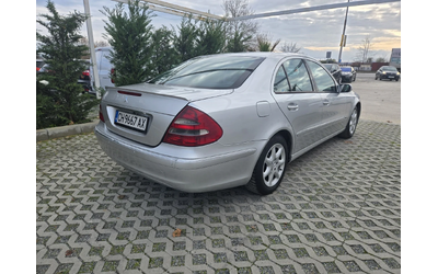 mercedes-benz-e-220 - 2