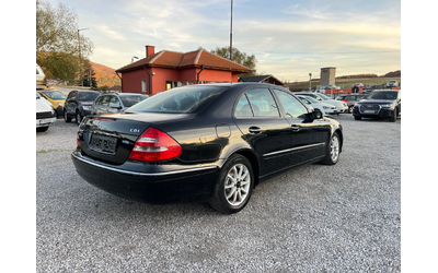 mercedes-benz-e-220 - 3
