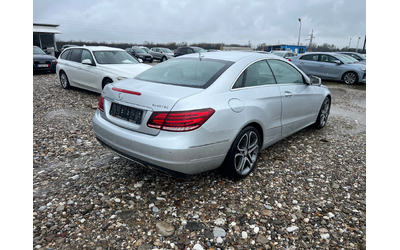 mercedes-benz-e-220 - 4