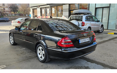 mercedes-benz-e-220 - 4