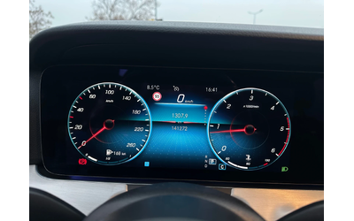 Mercedes-Benz E 220 Facelift/Ambient/PremiumPack - автомобили, коли, обяви за нови и употребявани 9