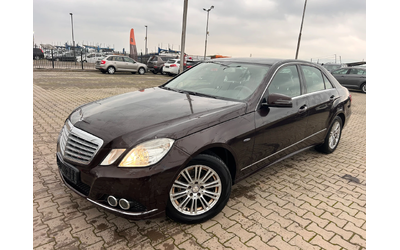 mercedes-benz-e-220 - 0