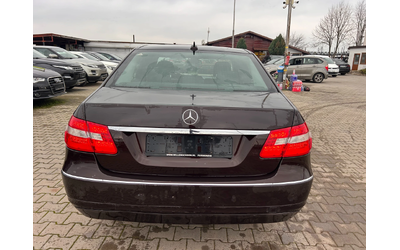 Mercedes-Benz E 220 CDI AVTOMAT/NAVI EURO 5 - автомобили, коли, обяви за нови и употребявани 6