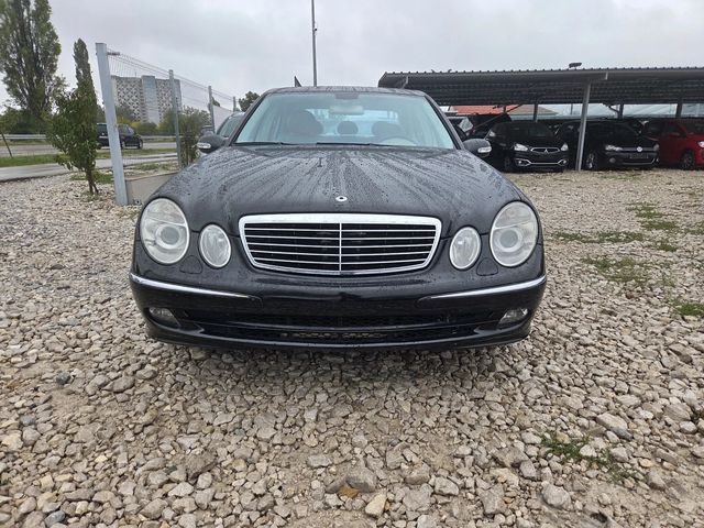 Mercedes-Benz E 220 Avantgarde* automat* - автомобили, коли, обяви за нови и употребявани 1