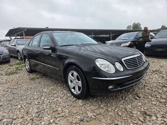 Mercedes-Benz E 220 Avantgarde* automat* - автомобили, коли, обяви за нови и употребявани 2