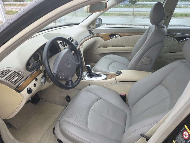 Mercedes-Benz E 220 Avantgarde* automat* - автомобили, коли, обяви за нови и употребявани 6