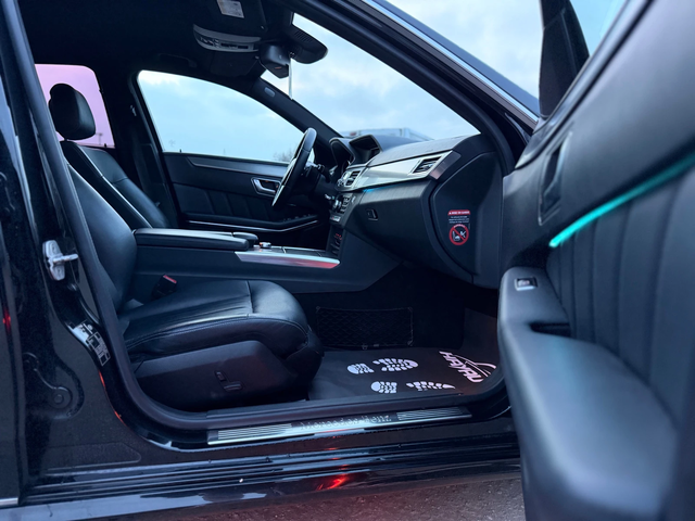 Mercedes-Benz E 220 CDI= AVANTGARDE= LED= - автомобили, коли, обяви за нови и употребявани 10