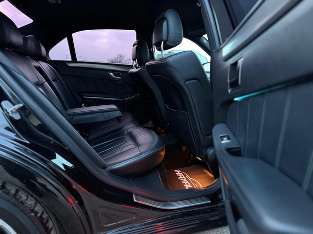 Mercedes-Benz E 220 CDI= AVANTGARDE= LED= - автомобили, коли, обяви за нови и употребявани 12