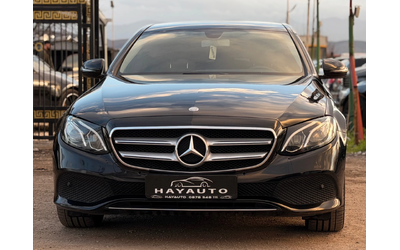 mercedes-benz-e-220 - 0