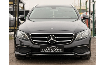 mercedes-benz-e-220 - 1