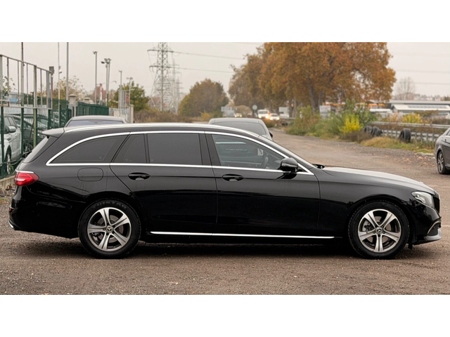 Mercedes-Benz E 220 d - автомобили, коли, обяви за нови и употребявани 3