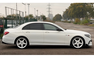 mercedes-benz-e-220 - 3