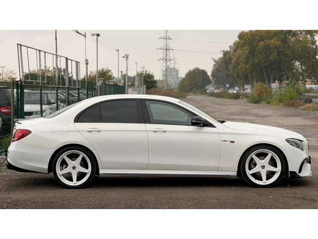 Mercedes-Benz E 220 D= 9G-TRONIC= BRABUS - автомобили, коли, обяви за нови и употребявани 3