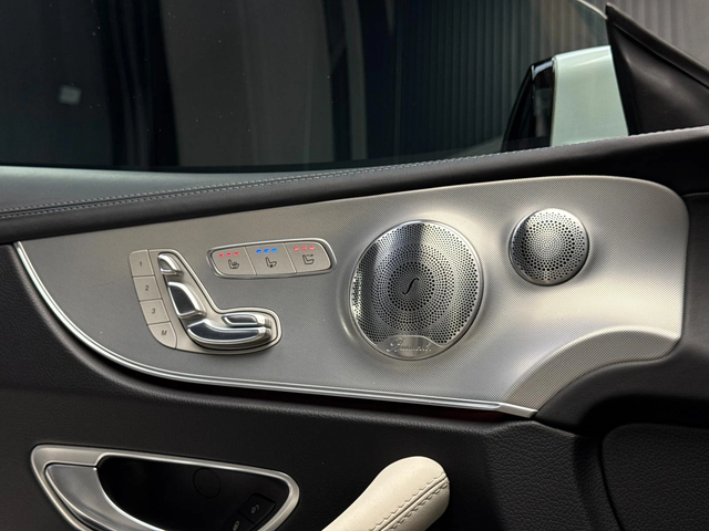 Mercedes-Benz E 220 d AMG-Line Cabrio* Burmester* Обдухване* Camera - автомобили, коли, обяви за нови и употребявани 12