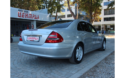 mercedes-benz-e-220 - 4