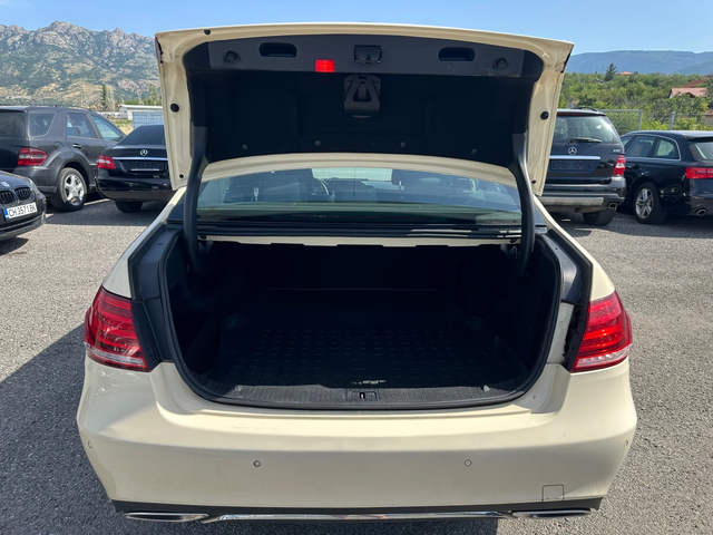 Mercedes-Benz E 220 FACELIFT* НАВИГАЦИЯ* КОЖА* ТОП СЪСТОЯНИЕ - автомобили, коли, обяви за нови и употребявани 14