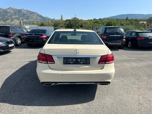 Mercedes-Benz E 220 FACELIFT* НАВИГАЦИЯ* КОЖА* ТОП СЪСТОЯНИЕ - автомобили, коли, обяви за нови и употребявани 4