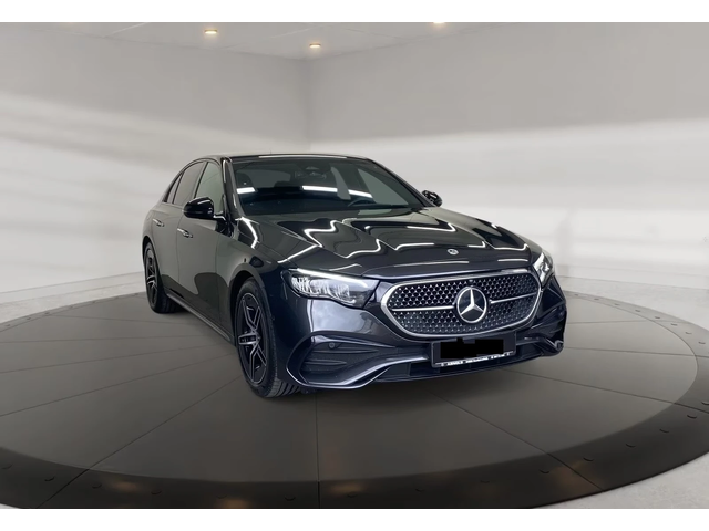 Mercedes-Benz E 220 d AMG Line - автомобили, коли, обяви за нови и употребявани 0